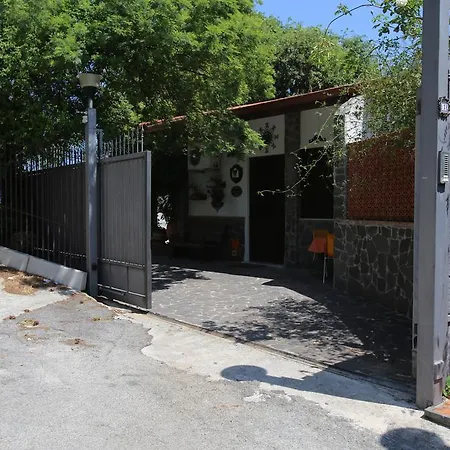 Bed & Breakfast Van's *