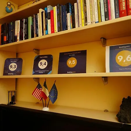 Van's * Cardillo
