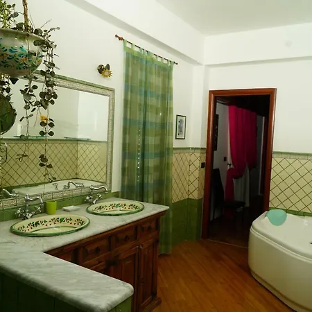 Van's Bed & Breakfast